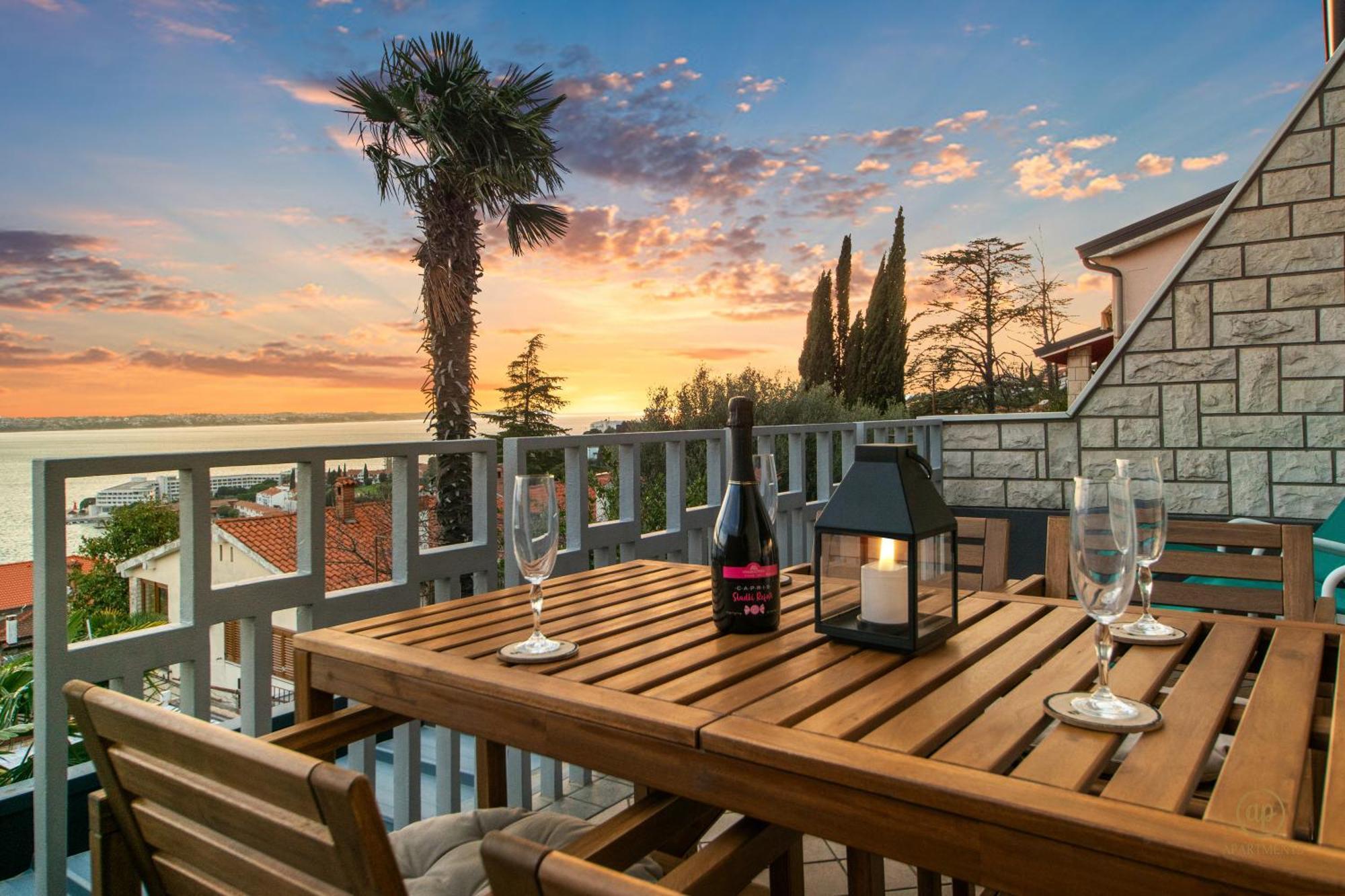 Aria Superior Apartment, Seaview & Wellness Portorož Kültér fotó